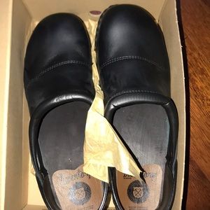 NWOT TROENTORP of Sweden Men’s Black Clogs size 47